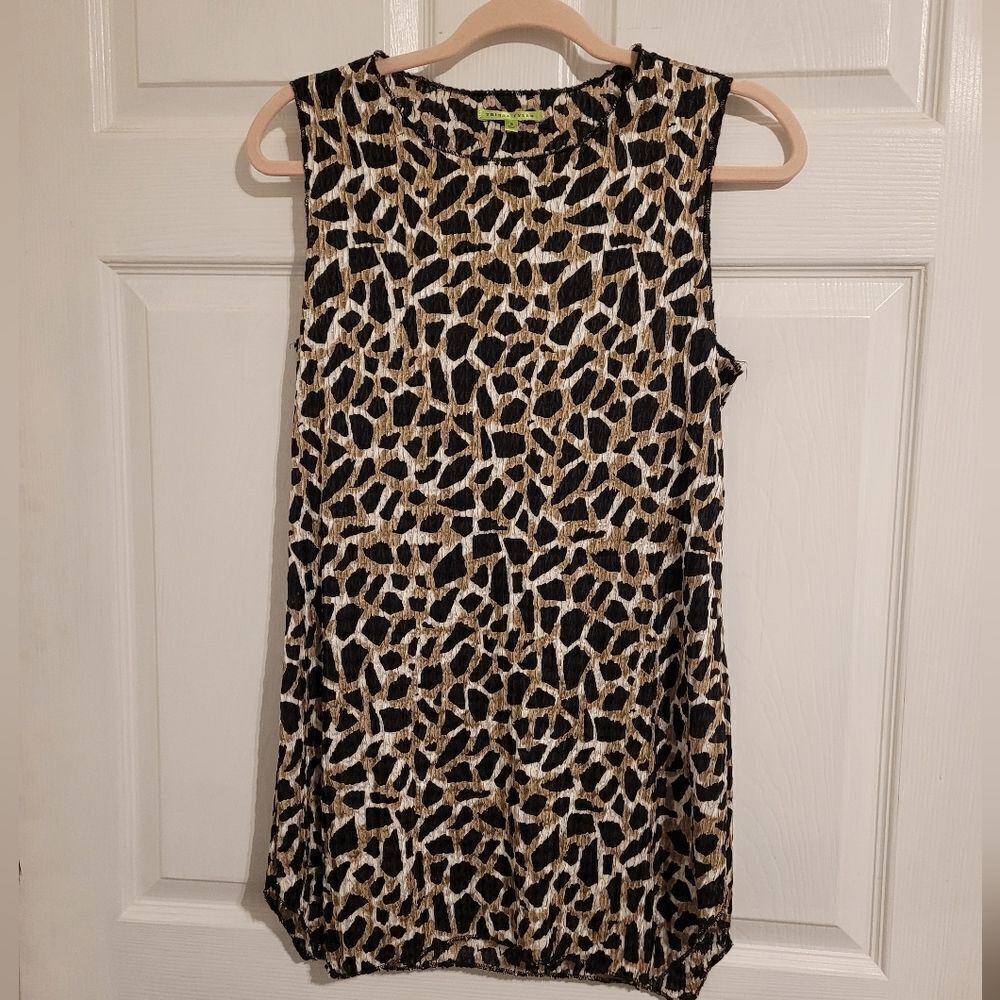 Trisha Tyler leopard print top‎